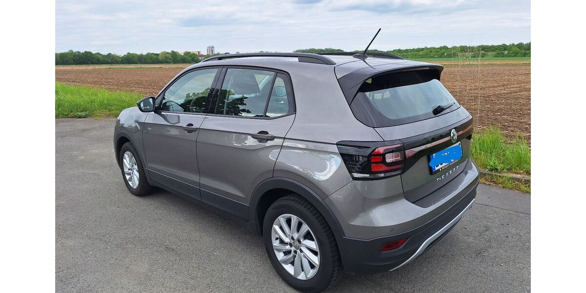VW T-Cross 22.000 km 15.900 &euro; Braunschweig 38124