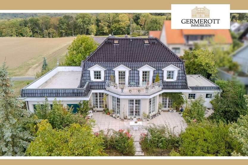 Haus zum Kaufen in Bad Salzdetfurth 465.000 € 235 m²