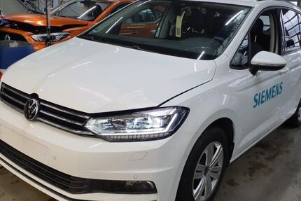 VW Touran 73.874 km 32.900 &euro; Braunschweig 38122
