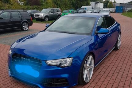 Audi A5 128.000 km 22.999 &euro; Peine 31228