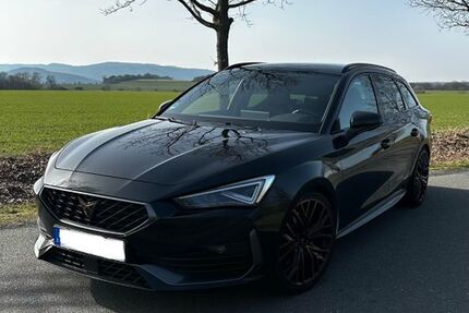 Cupra Leon 42.000 km 28.500 &euro; Goslar 38644
