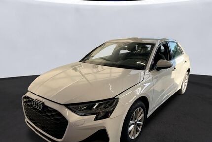 Audi A3 57.000 km 21.490 &euro; Braunschweig 38116