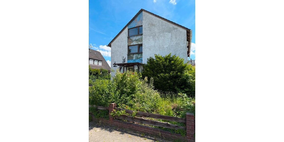 Einfamilienhaus Schwülper - 8 Zimmer, 220 m&sup2;, 259.000&euro; | Angebot:27162853
