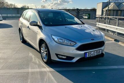 Ford Focus 194.400 km 4.999 &euro; Braunschweig 38110