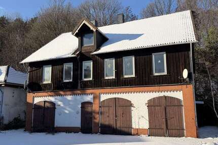 Haus zum Kaufen in Oker 87.000 € 141 m² 7 zimmer