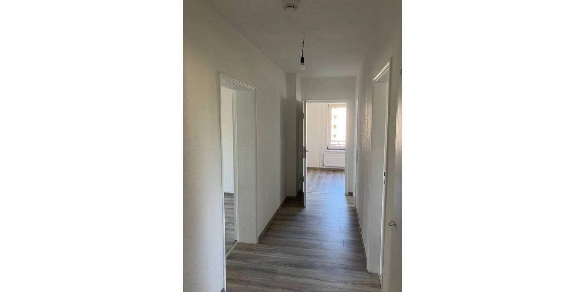 Etagenwohnung Salzgitter Lebenstedt - 4 Zimmer, 74 m&sup2;, 446&euro; | Angebot:26259206
