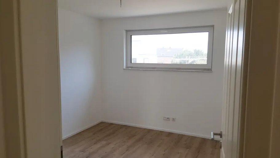 Etagenwohnung Hildesheim Bockfeld - 3 Zimmer, 87 m&sup2;, 1.044&euro; | Angebot:26446925