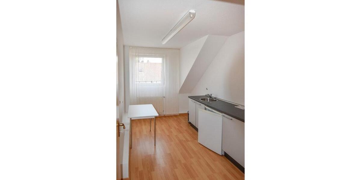 Einfamilienhaus Bad Salzdetfurth - 8 Zimmer, 189 m&sup2;, 1.200&euro; | Angebot:26037584