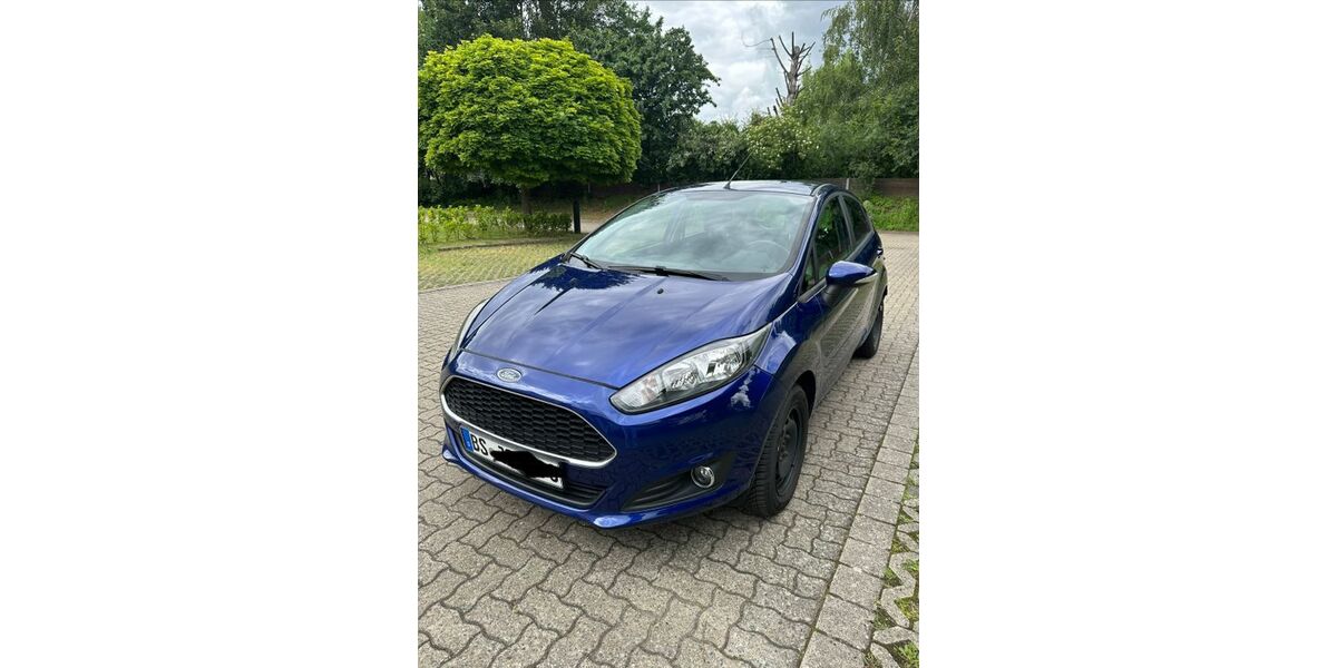 Ford Fiesta 76.538 km 7.300 &euro; Braunschweig 38120