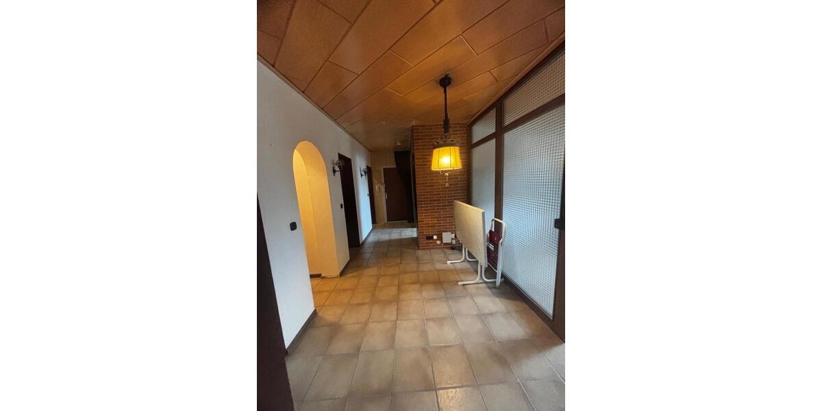 Etagenwohnung Braunschweig Nordstadt - 3 Zimmer, 74 m&sup2;, 165.000&euro; | Angebot:27019813