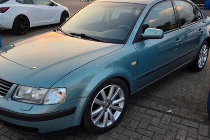 VW Passat 180.000 km 1.349 &euro; Goslar 38642