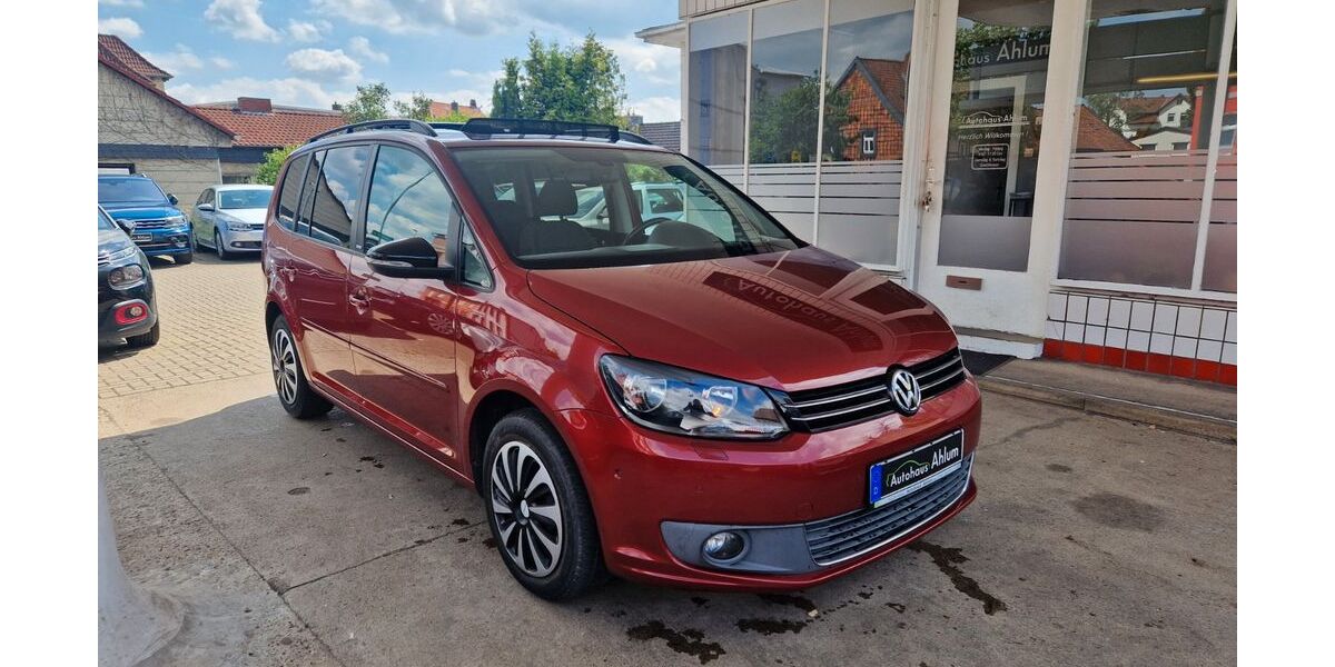 VW Touran 149.987 km 11.399 &euro; Wolfenbüttel 38302