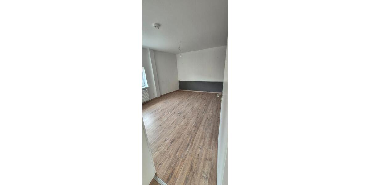 Etagenwohnung Peine Südstadt - 3 Zimmer, 95 m&sup2;, 730&euro; | Angebot:26263290