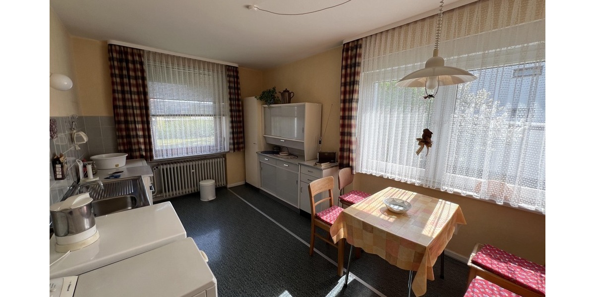 Familienparadies mit viel Potential - Zweifamilienhaus Bockenem | Angebot:26737063
