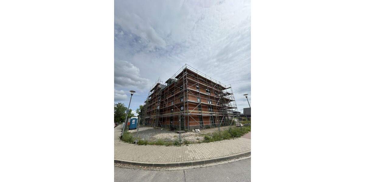 Etagenwohnung Wolfenbüttel Fümmelse - 3 Zimmer, 83 m&sup2;, 1.085&euro; | Angebot:24931104