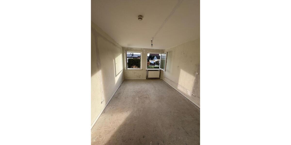 sonnige,sanierte 3-Zimmerwohnung, EG, sofort bezugsfrei, privat 3 zimmer