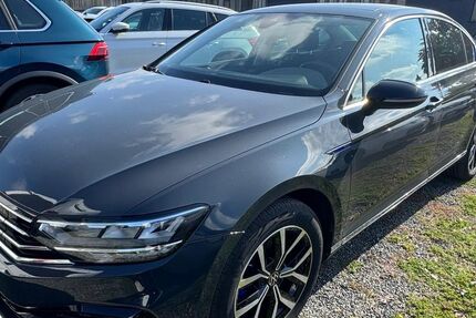 VW Passat 37.693 km 22.990 € Vechelde 38159
