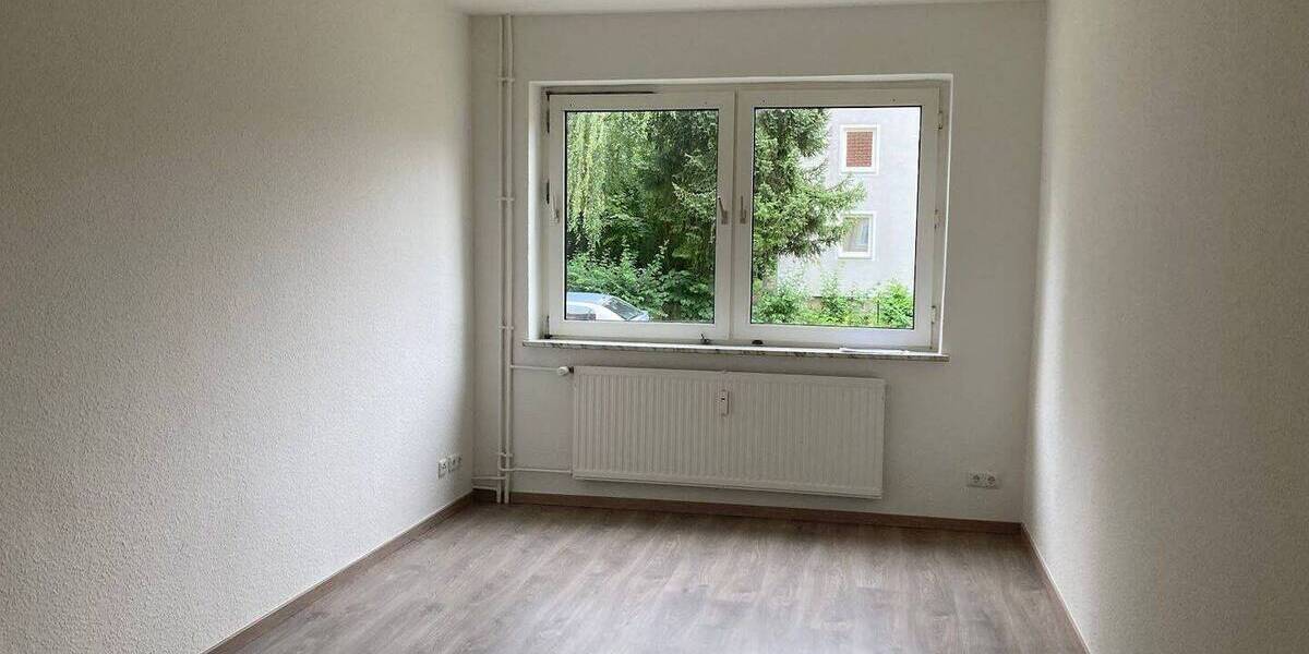 Etagenwohnung Salzgitter Lebenstedt - 3 Zimmer, 48 m&sup2;, 292&euro; | Angebot:26919901