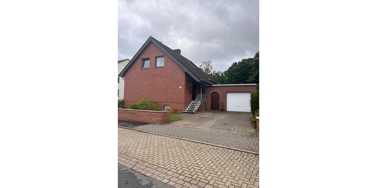Traumhaftes Einfamilienhaus in Holle – 128 m² mit Wintergarten 4 zimmer