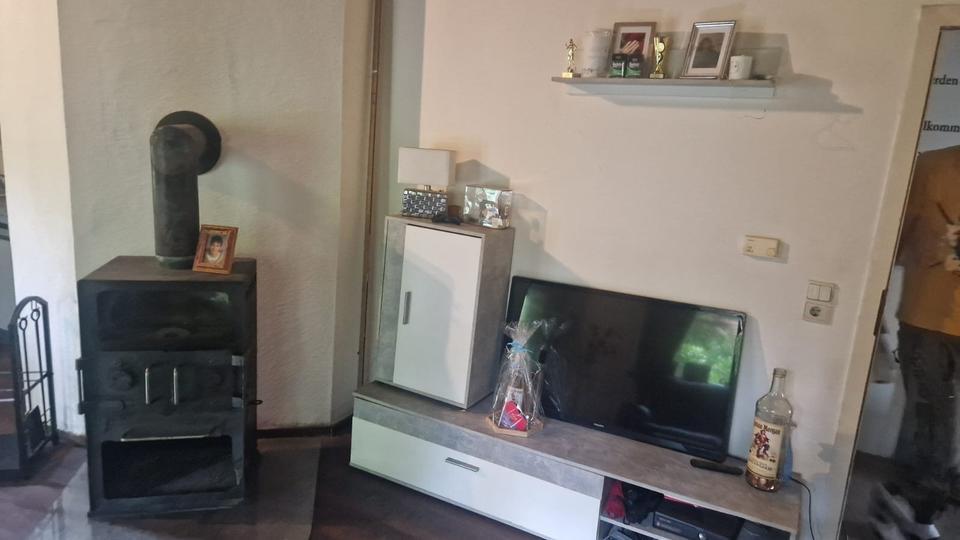 Schönes 3-Raum-Einfamilienhaus mit EBK am Mahner Berg