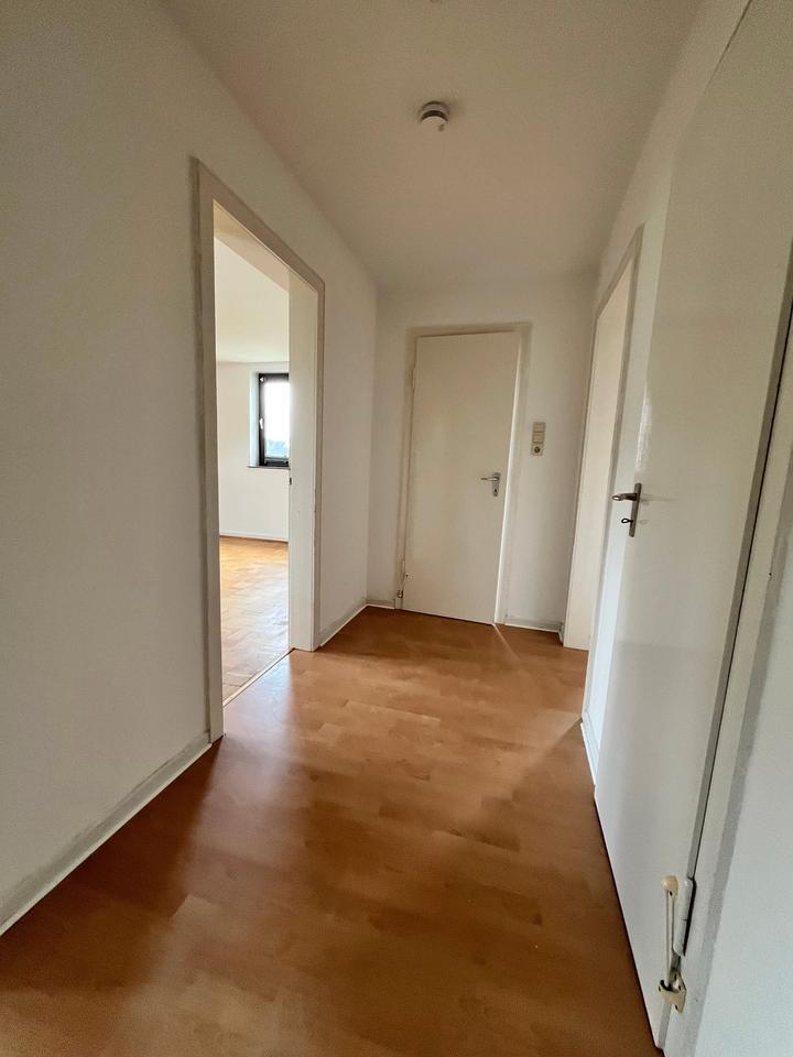 Wunderschöne, renovierte 2 Zimmerwohnung zum Wohlfühlen in grüner Umgebung! zimmer