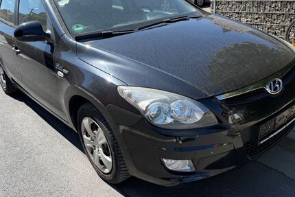 Hyundai i30 121.000 km 2.350 &euro; Wolfenbüttel (Halchter) 38304