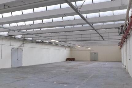 ***Lagerhalle ca. 470 m² mit Büro in BraunschweigWest***