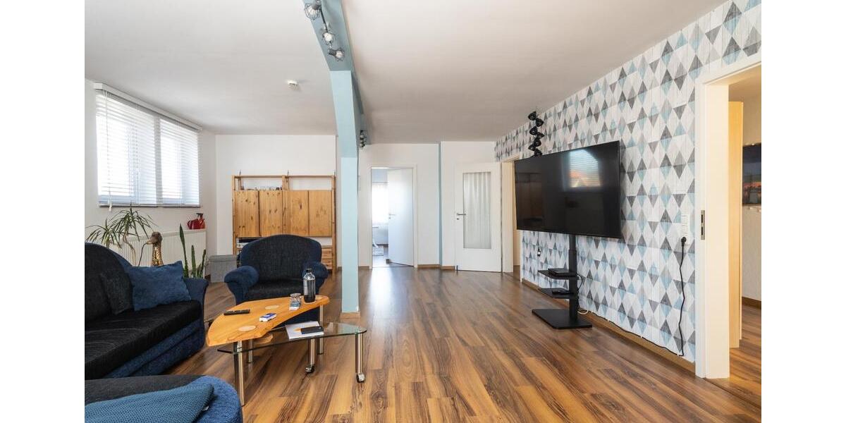 Dachgeschoßwohnung Braunschweig Westliches Ringgebiet - 5 Zimmer, 120 m&sup2;, 380.000&euro; | Angebot:27192024