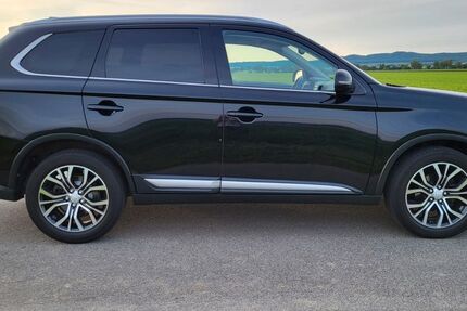 Mitsubishi Outlander 144.705 km 15.000 &euro; Liebenburg 38704