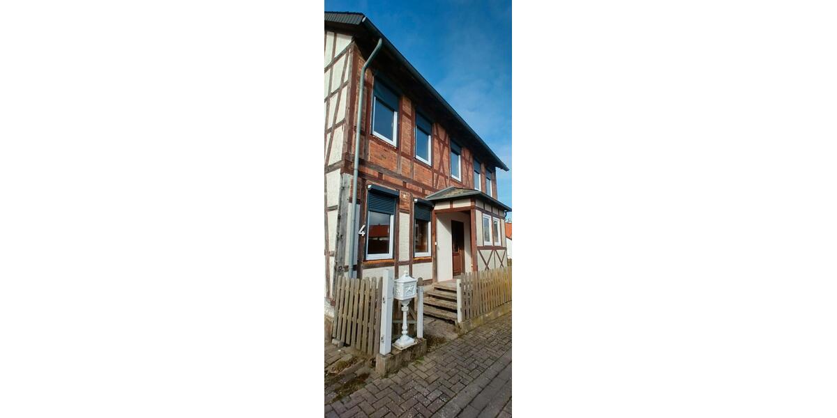 Einfamilienhaus Haverlah - 11 Zimmer, 207 m&sup2;, 139.000&euro; | Angebot:27163246