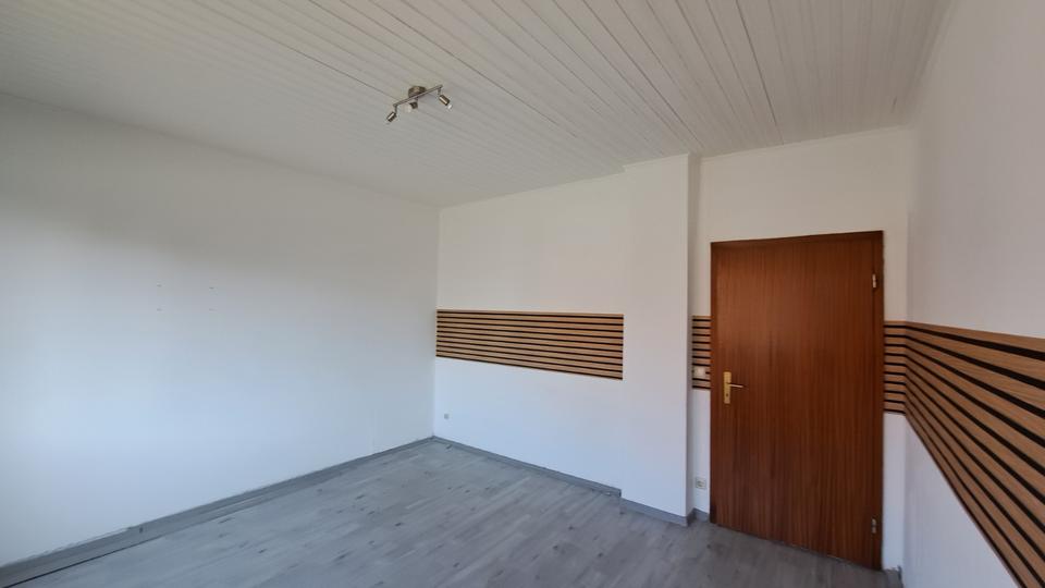 Erdgeschoßwohnung Ilsede Adenstedt - 4 Zimmer, 93 m&sup2;, 790&euro; | Angebot:26212562