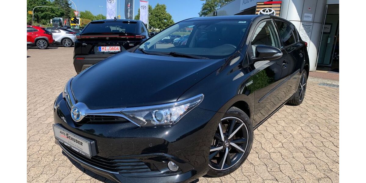 Toyota Auris 108.750 km 13.440 &euro; Hildesheim 31137