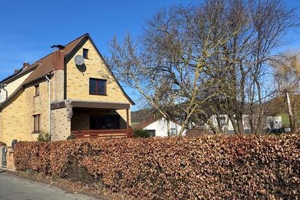 Haus Liebenburg - 6 Zimmer, 170 m&sup2;, 980&euro; | Angebot:25324080