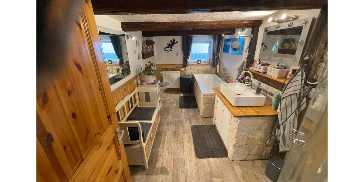 Einfamilienhaus Salzgitter Ortschaft Südost - 2 Zimmer, 135 m&sup2;, 260.000&euro; | Angebot:27187114