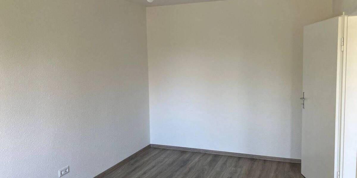 Etagenwohnung Salzgitter Lebenstedt - 4 Zimmer, 74 m&sup2;, 446&euro; | Angebot:26259206