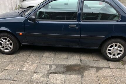 Ford Fiesta 40.000 km 2.800 &euro; Hildesheim 31134