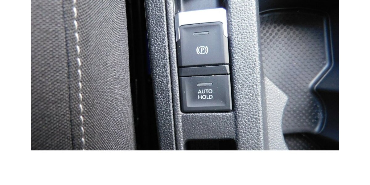 VW T-Roc 1.5 Life TSI BMT DSG Navi Klima Alu 38.400 km 22.990 &euro; Vordorf 38533