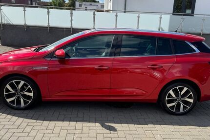 Renault Megane 131.835 km 9.999 € Salzgitter-Lebenstedt 38226