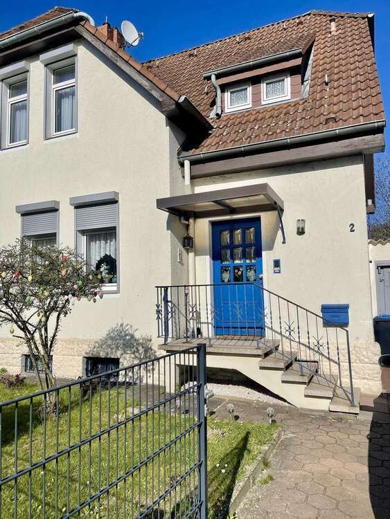 Haus zum Kaufen in Wolfenbüttel 248.000 € 102 m²