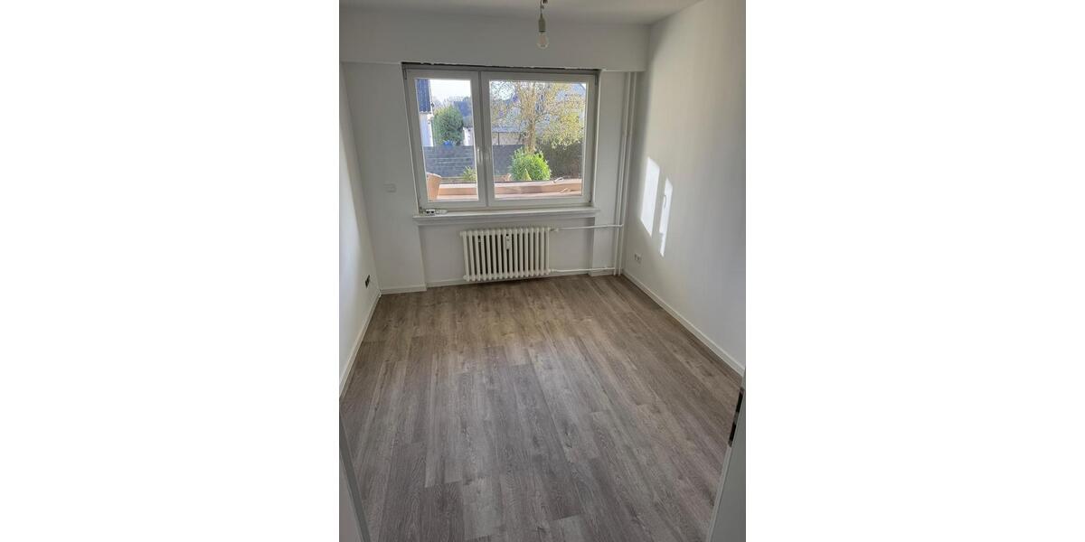 Erdgeschoßwohnung Braunschweig Lehndorf-Watenbüttel - 3 Zimmer, 72 m&sup2;, 750&euro; | Angebot:26239051