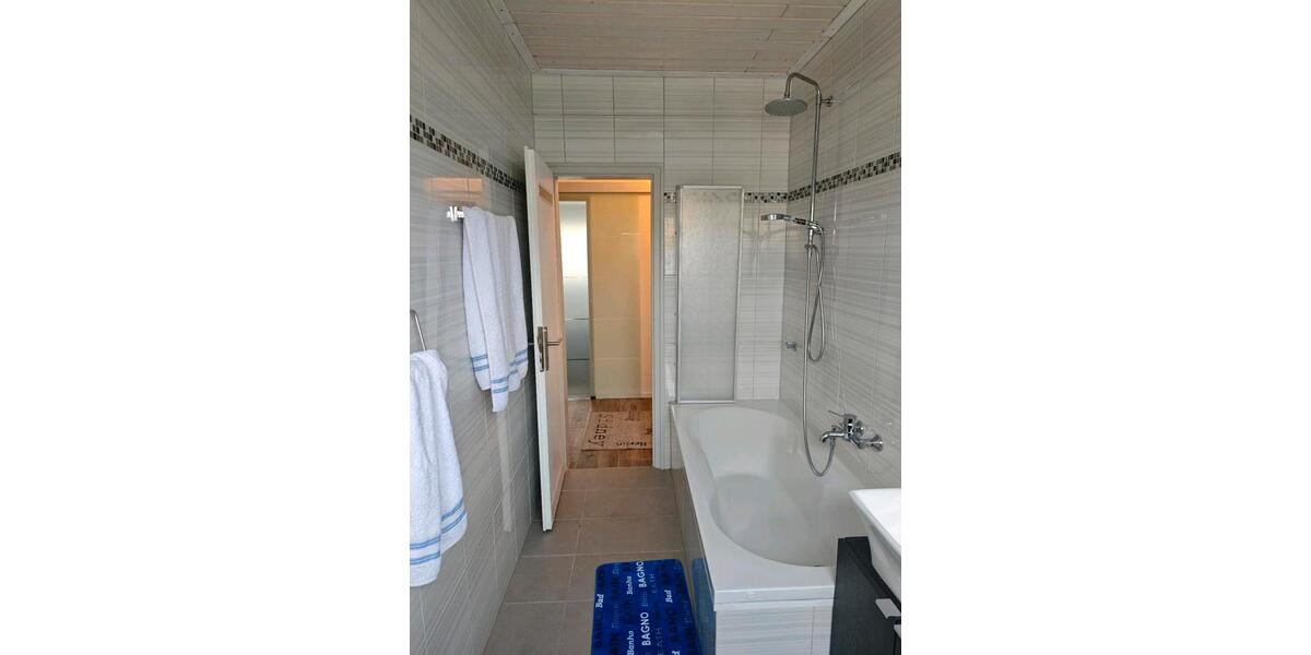 Moderne 4-Zimmer-Wohnung mit Südbalkon in Salzgitter-Lebenstedt 4 zimmer