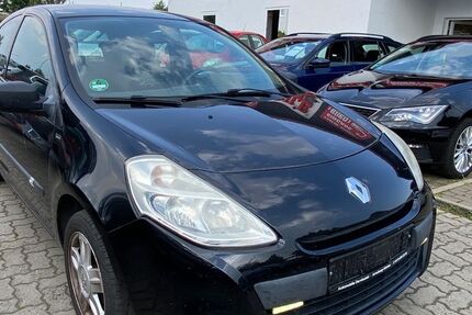 Renault Clio 130.000 km 1.850 &euro; Goslar 38644