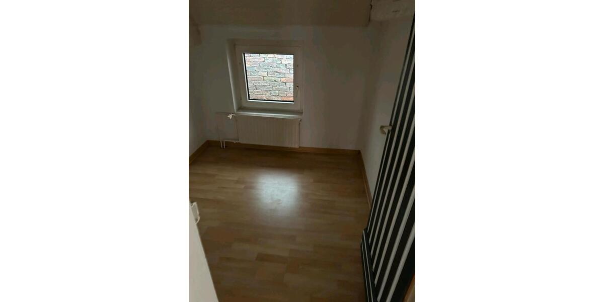 Etagenwohnung Hohenhameln - 3 Zimmer, 75 m&sup2;, 700&euro; | Angebot:26340681