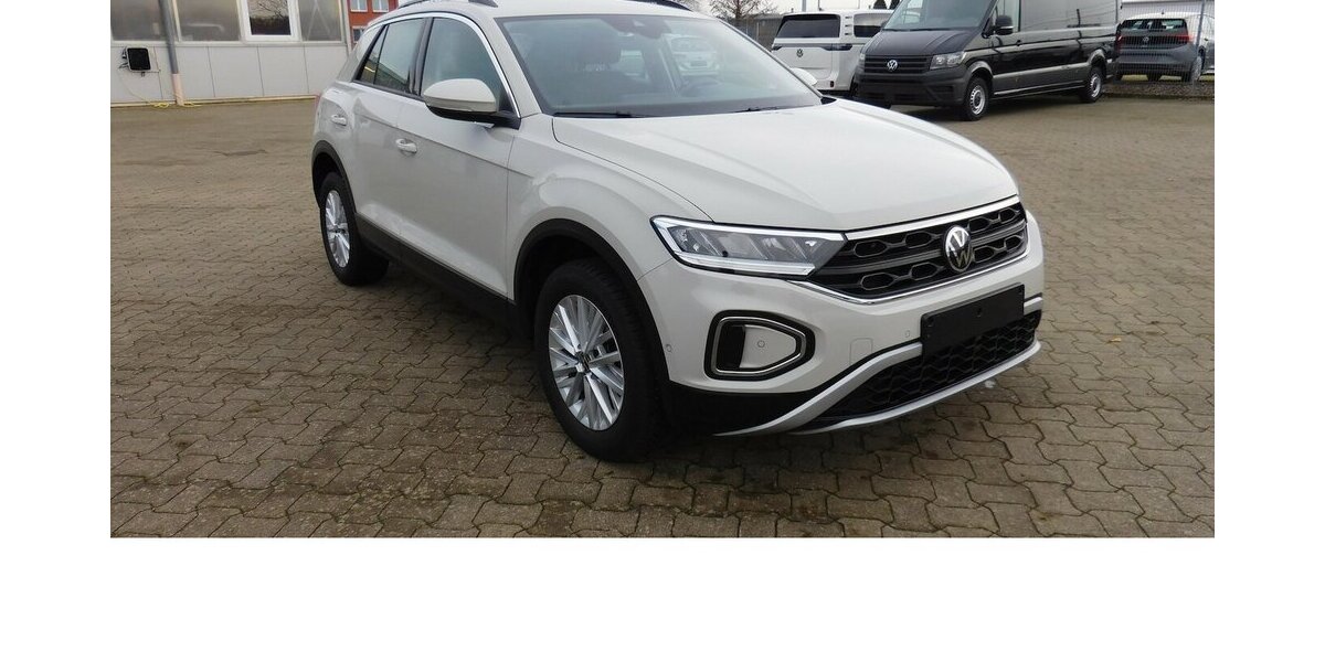VW T-Roc 1.5 Life TSI BMT DSG Navi Klima Alu 35.700 km 23.990 &euro; Vordorf 38533
