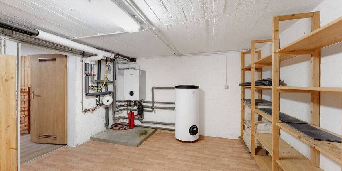 PROVISIONSFREI | Endhaus mit großem Garten in Top Lage - sofort bezugsfrei! 7 zimmer