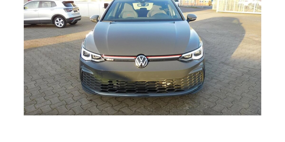 VW Golf 2.0 VIII GTI Performance 4TRG TSI BMT Navi 25.600 km 24.990 &euro; Vordorf 38533
