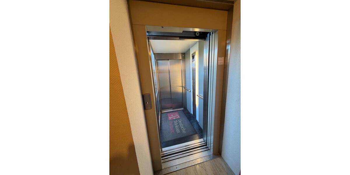 Etagenwohnung Hildesheim Himmelsthür - 3 Zimmer, 143 m&sup2;, 1.450&euro; | Angebot:26277673