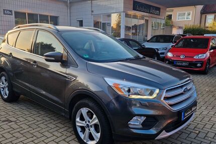 Ford Kuga 121.500 km 12.999 € Wolfenbüttel 38302
