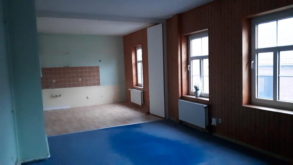 Einfamilienhaus Peine - 3 Zimmer, 134 m&sup2;, 140.000&euro; | Angebot:27194605