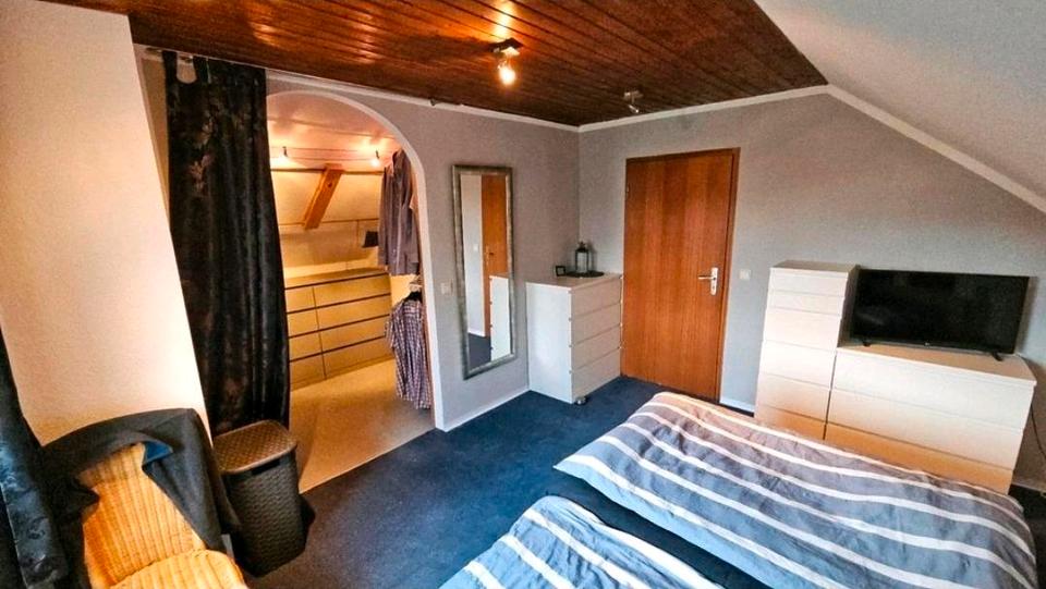 VON PRIVAT: EFH m. WP, PVSPEICHER, WALLBOX, ENERGIEEFFIZIENZ A 7 zimmer